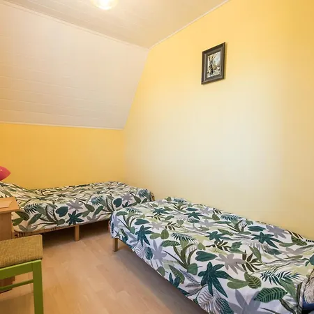 Lesna Chata Rowy Apartment *