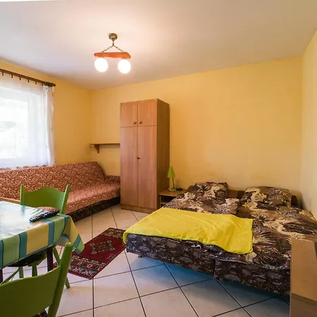 Apartment Lesna *