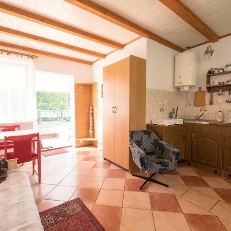 Lesna Chata Rowy Apartment *